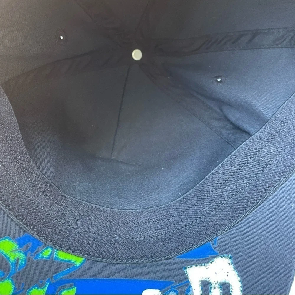 Disney Hat Youth ,one size ,Stretch Blue Mohawk Mickey Mouse Fitted Baseball Cap
